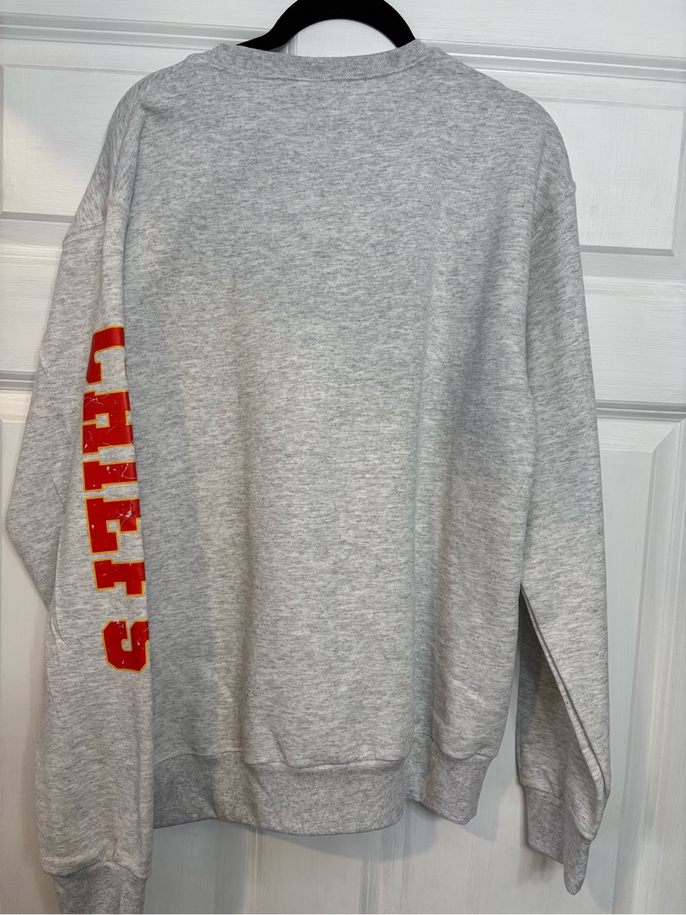 Jerzees Gray Crewneck with Distressed Red KC Graphic - Picture 2 of 4